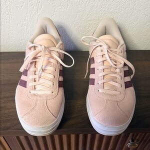 Adidas VL Court Bold Lifestyle Sneaker